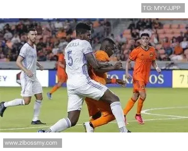 Fc达拉斯与白帽的激烈对决揭示足球战术与团队合作的重要性